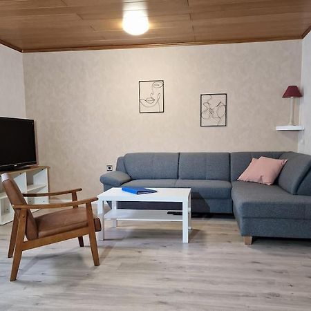 Grosszuegige Ferienwohnung 4+1 P. Büttelborn Eksteriør billede